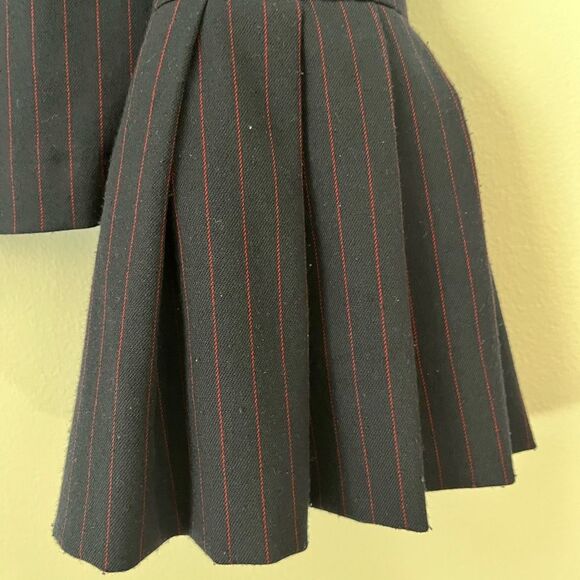 Zara dk blue/red vertical lines blouse; pleated lower sleeves,side neck button,S - Picture 2 of 9